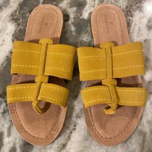 Caslon Suede Sandal size 6.5